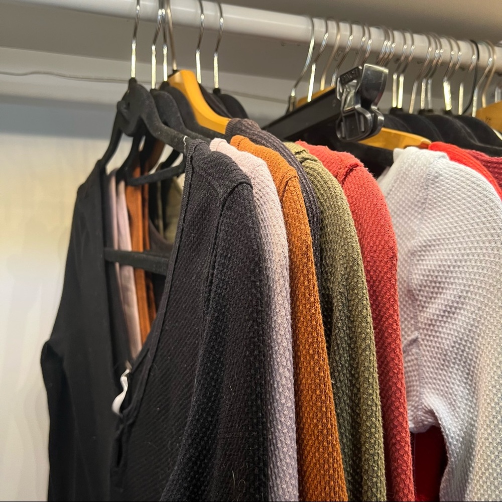 Free People Thermal Tops Size SMALLS 🦋